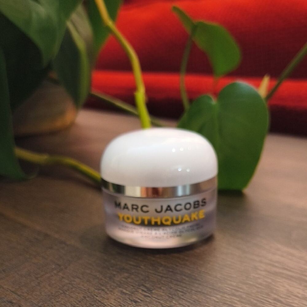 Marc Jacobs Youthquake Coconut Glycolic Facial, 0.5oz NWT